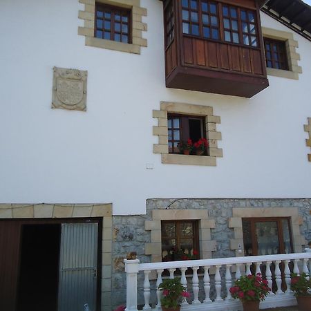Montanes Hotel Santillana del Mar Exterior photo